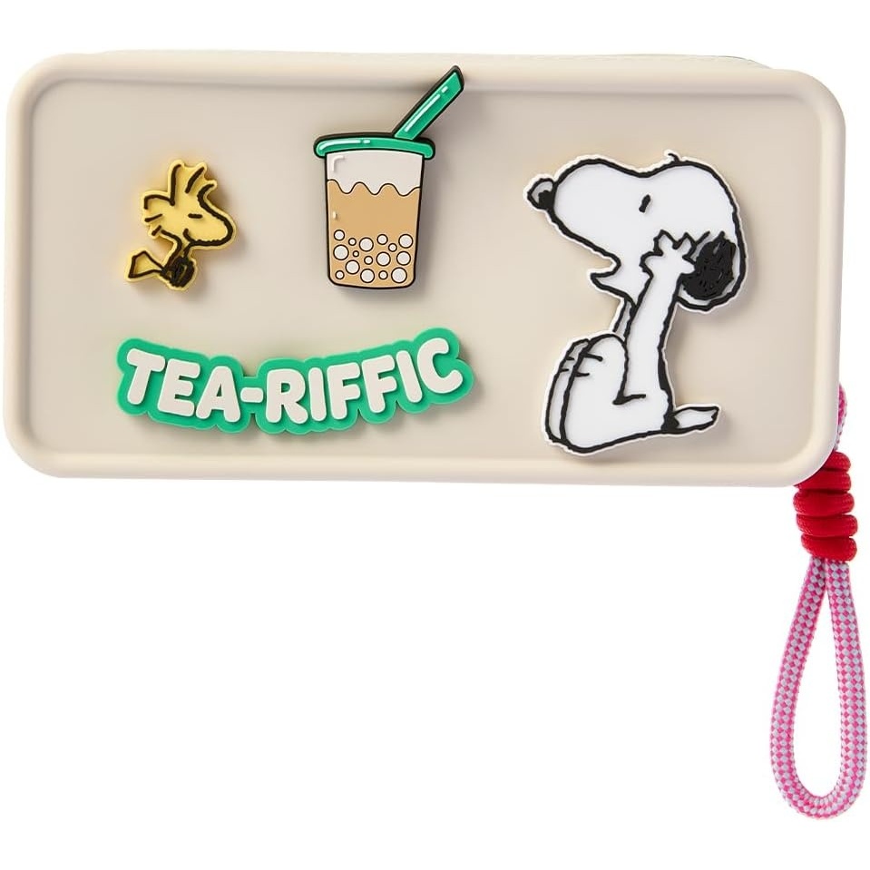 image:imageMINISO Snoopy Makeup Bag Travel Cosmetic Bag Silicone Waterproof Make Up Organizer Pouch for Purse Cute Toiletry Bag for Travel Essentials Skincare Brushes Birthday Gift for Women Teen GirlsOff White
